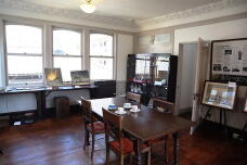 185323_2.jpg  : 112 KB