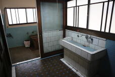 185398_2.jpg  : 106 KB