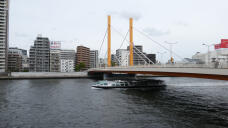 185744_1.jpg  : 149 KB